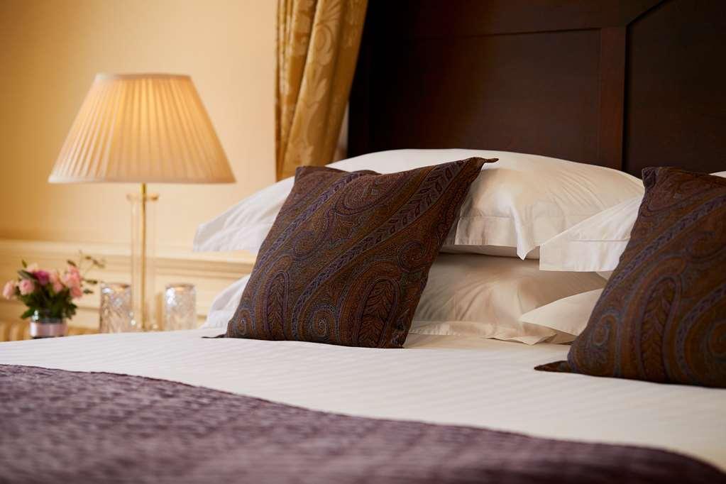 Hotel Macdonald Compleat Angler Marlow  Camera foto