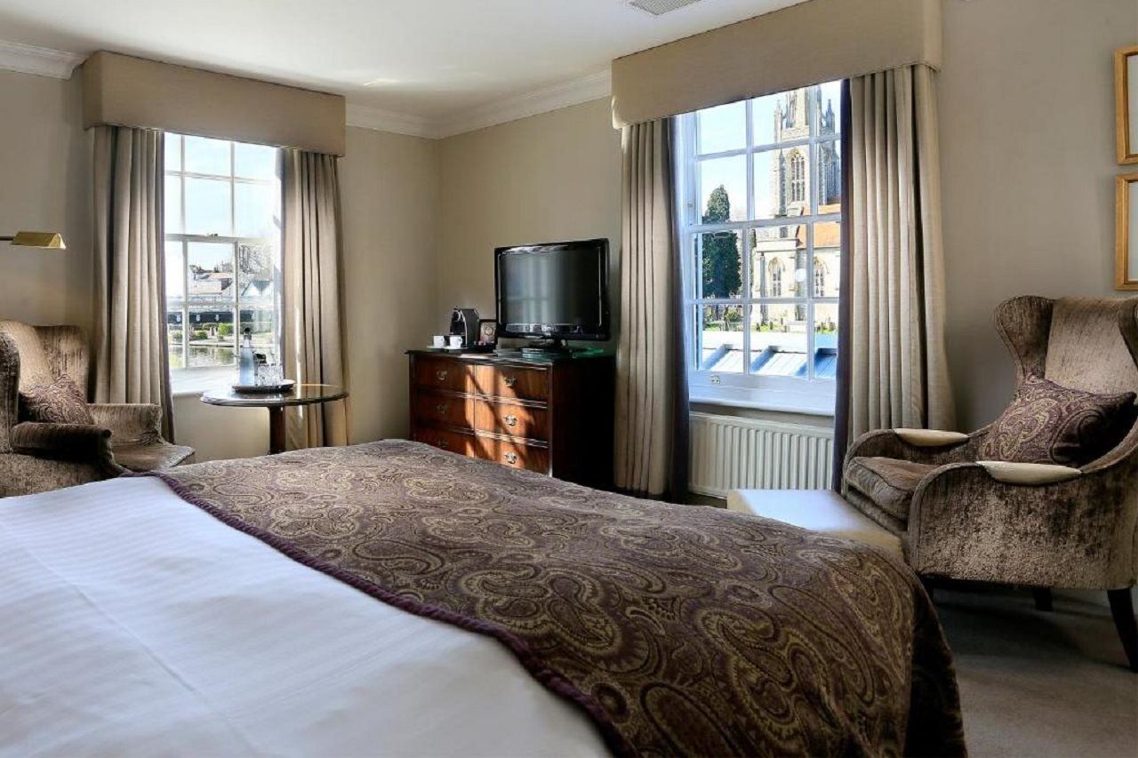 Hotel Macdonald Compleat Angler Marlow  Esterno foto
